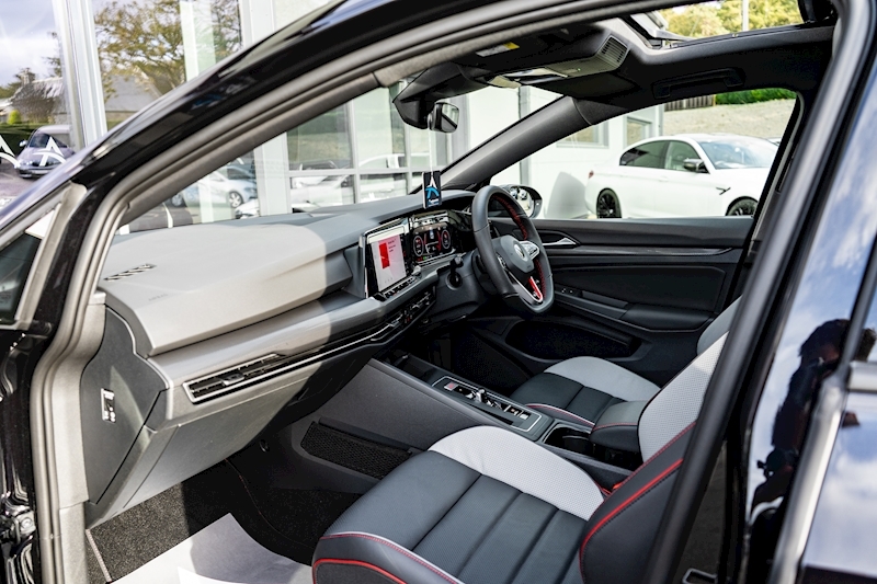 Volkswagen 2.0 TSI GTI Clubsport 45 Hatchback 5dr Petrol DSG Euro 6 (s/s) (300 ps)