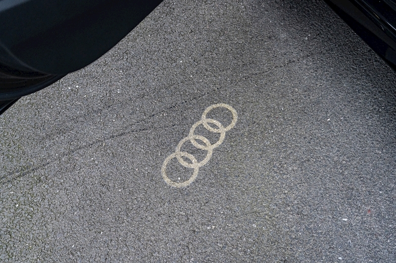 Audi 2.0 TFSI Black Edition Saloon 4dr Petrol S Tronic quattro Euro 6 (s/s) (310 ps)