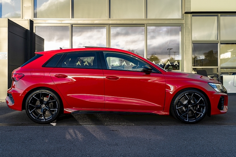 Audi 2.5 TFSI Vorsprung Sportback 5dr Petrol S Tronic quattro Euro 6 (s/s) (400 ps)