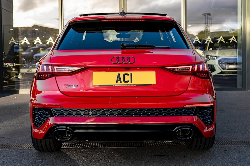 Audi 2.5 TFSI Vorsprung Sportback 5dr Petrol S Tronic quattro Euro 6 (s/s) (400 ps)