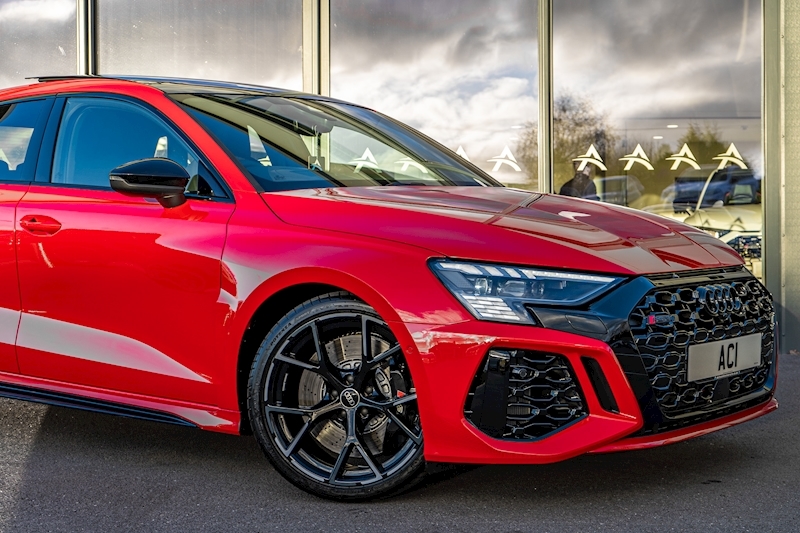 Audi 2.5 TFSI Vorsprung Sportback 5dr Petrol S Tronic quattro Euro 6 (s/s) (400 ps)