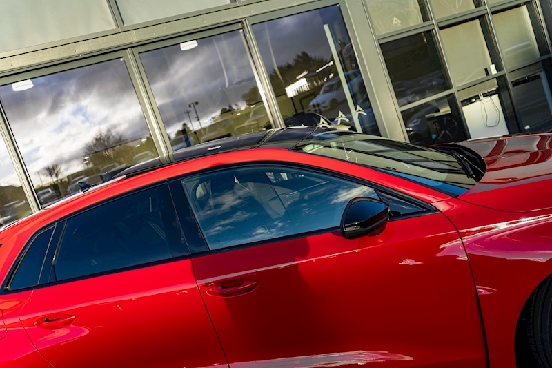 Audi 2.5 TFSI Vorsprung Sportback 5dr Petrol S Tronic quattro Euro 6 (s/s) (400 ps)