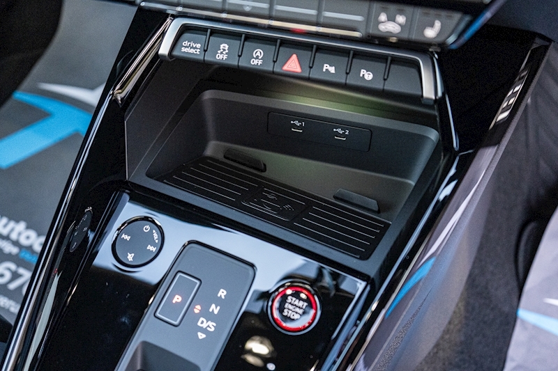 Audi 2.5 TFSI Vorsprung Sportback 5dr Petrol S Tronic quattro Euro 6 (s/s) (400 ps)