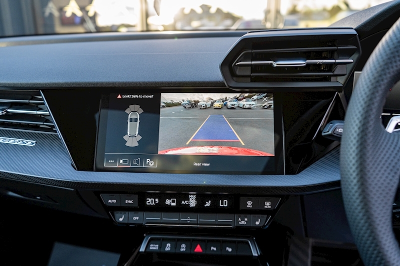 Audi 2.5 TFSI Vorsprung Sportback 5dr Petrol S Tronic quattro Euro 6 (s/s) (400 ps)