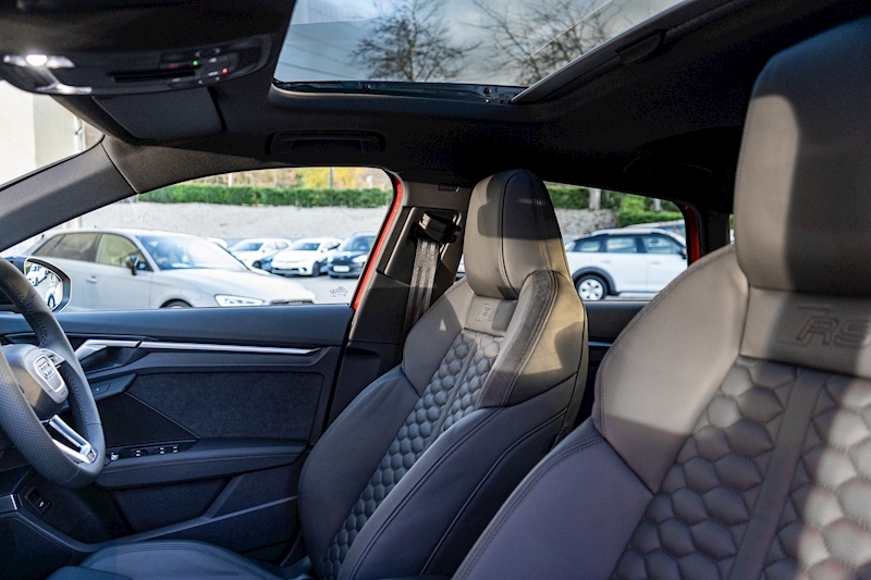 Audi 2.5 TFSI Vorsprung Sportback 5dr Petrol S Tronic quattro Euro 6 (s/s) (400 ps)