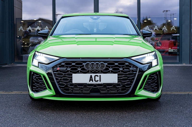 Audi 2.5 TFSI Carbon Black Sportback 5dr Petrol S Tronic quattro Euro 6 (s/s) (400 ps)