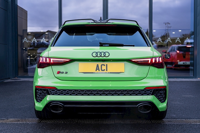 Audi 2.5 TFSI Carbon Black Sportback 5dr Petrol S Tronic quattro Euro 6 (s/s) (400 ps)