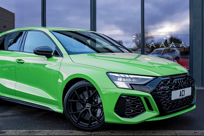 Audi 2.5 TFSI Carbon Black Sportback 5dr Petrol S Tronic quattro Euro 6 (s/s) (400 ps)