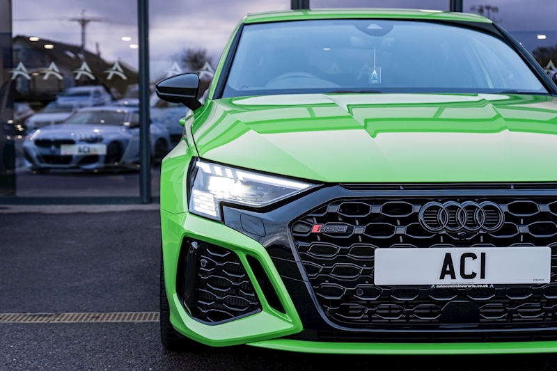 Audi 2.5 TFSI Carbon Black Sportback 5dr Petrol S Tronic quattro Euro 6 (s/s) (400 ps)