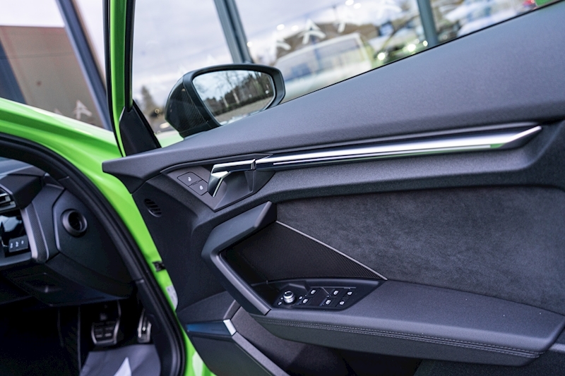 Audi 2.5 TFSI Carbon Black Sportback 5dr Petrol S Tronic quattro Euro 6 (s/s) (400 ps)