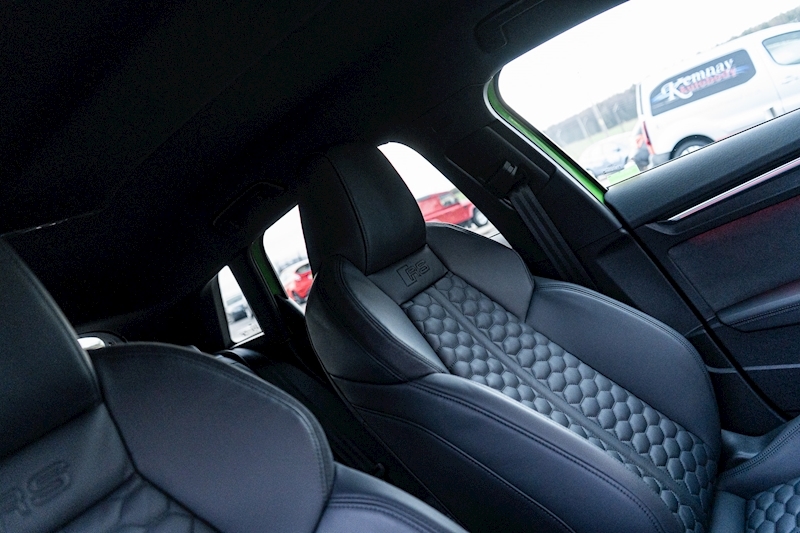 Audi 2.5 TFSI Carbon Black Sportback 5dr Petrol S Tronic quattro Euro 6 (s/s) (400 ps)