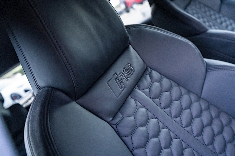 Audi 2.5 TFSI Carbon Black Sportback 5dr Petrol S Tronic quattro Euro 6 (s/s) (400 ps)