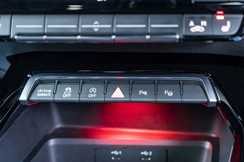 Audi 2.5 TFSI Carbon Black Sportback 5dr Petrol S Tronic quattro Euro 6 (s/s) (400 ps)