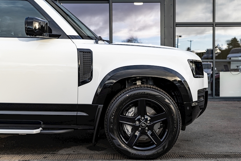 Land Rover D300 MHEV X-Dynamic SE 3.0 5dr SUV Automatic Diesel