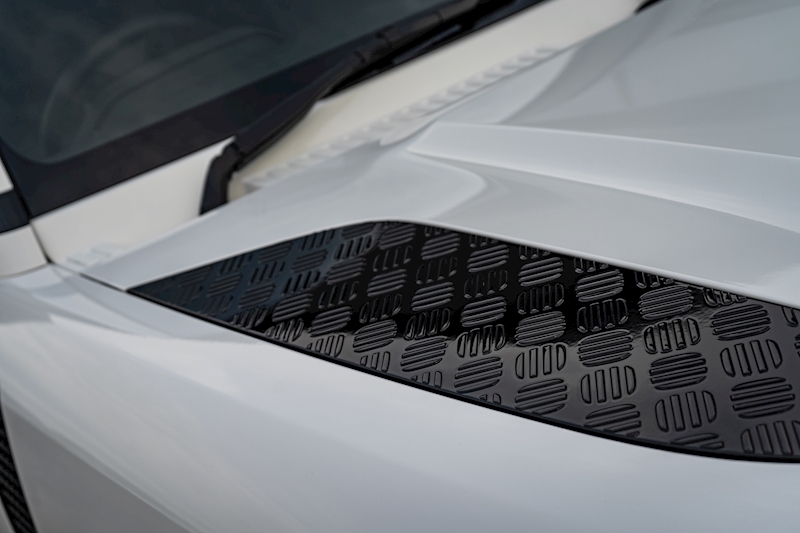 Land Rover D300 MHEV X-Dynamic SE 3.0 5dr SUV Automatic Diesel