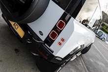 Land Rover D300 MHEV X-Dynamic SE 3.0 5dr SUV Automatic Diesel