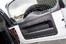 Land Rover D300 MHEV X-Dynamic SE 3.0 5dr SUV Automatic Diesel