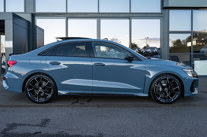 Audi 2.5 TFSI Vorsprung Saloon 4dr Petrol S Tronic quattro Euro 6 (s/s) (400 ps)