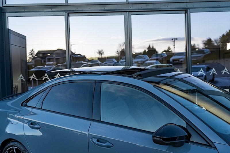 Audi 2.5 TFSI Vorsprung Saloon 4dr Petrol S Tronic quattro Euro 6 (s/s) (400 ps)