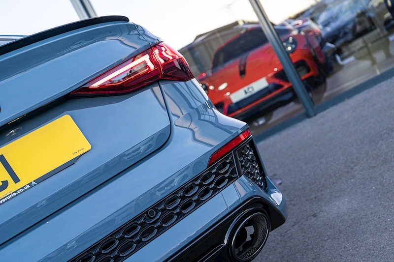 Audi 2.5 TFSI Vorsprung Saloon 4dr Petrol S Tronic quattro Euro 6 (s/s) (400 ps)