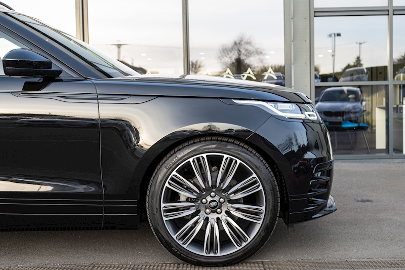 Land Rover 2.0 D200 MHEV R-Dynamic SE SUV 5dr Diesel Auto 4WD Euro 6 (s/s) (204 ps)