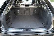 Land Rover 2.0 D200 MHEV R-Dynamic SE SUV 5dr Diesel Auto 4WD Euro 6 (s/s) (204 ps)