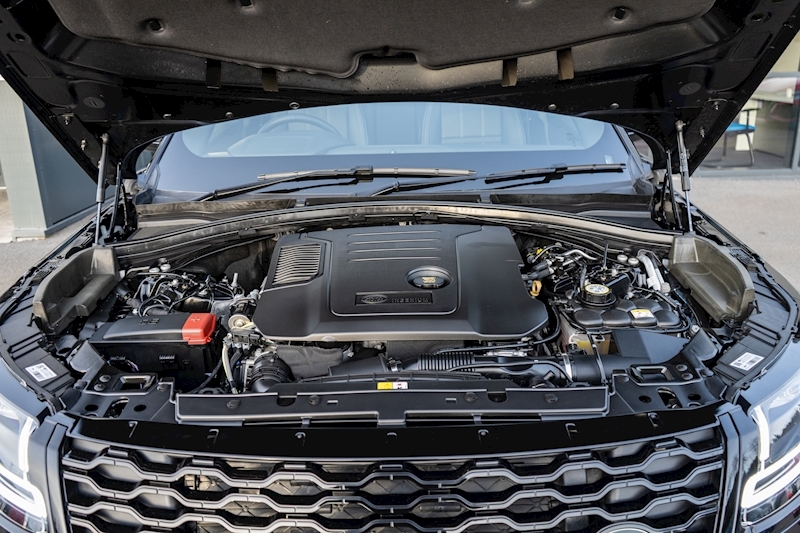 Land Rover 2.0 D200 MHEV R-Dynamic SE SUV 5dr Diesel Auto 4WD Euro 6 (s/s) (204 ps)