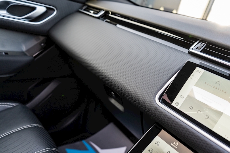 Land Rover 2.0 D200 MHEV R-Dynamic SE SUV 5dr Diesel Auto 4WD Euro 6 (s/s) (204 ps)