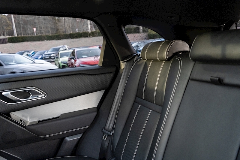 Land Rover 2.0 D200 MHEV R-Dynamic SE SUV 5dr Diesel Auto 4WD Euro 6 (s/s) (204 ps)