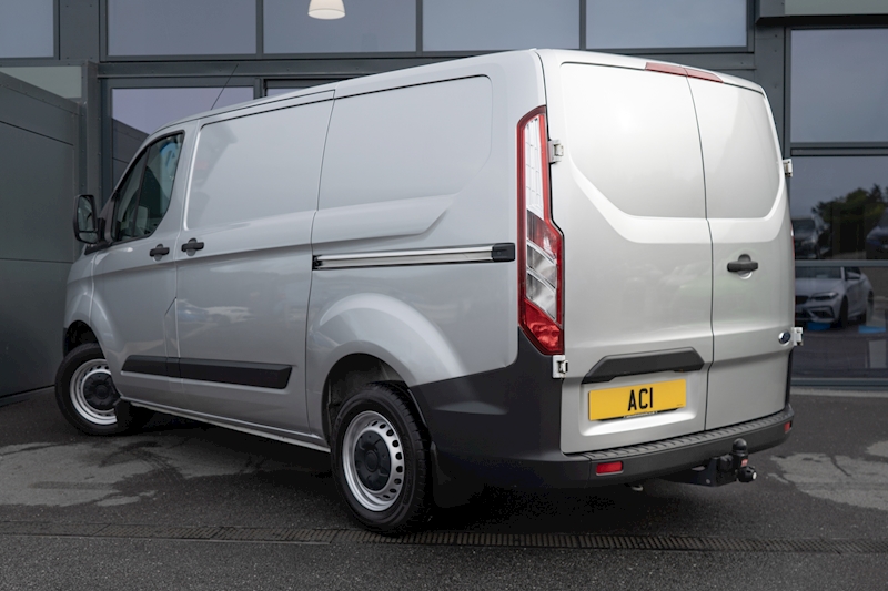 Ford 2.0 TDCi 290 Panel Van 5dr Diesel Manual L1 H1 (157 g/km, 104 bhp)