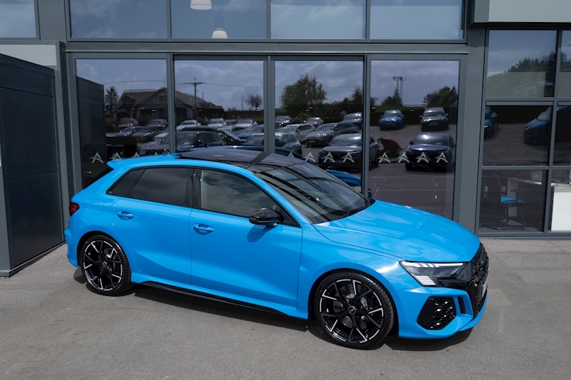 Audi 2.5 TFSI Vorsprung Sportback 5dr Petrol S Tronic quattro Euro 6 (s/s) (400 ps)