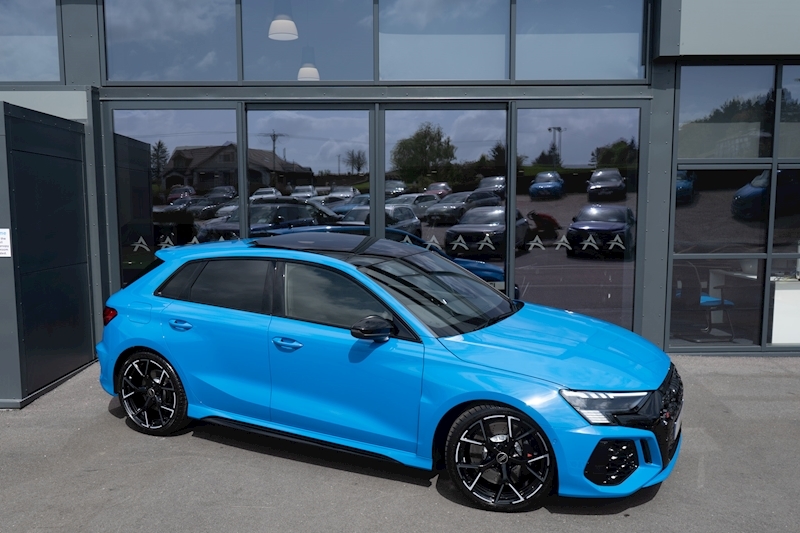 Audi 2.5 TFSI Vorsprung Sportback 5dr Petrol S Tronic quattro Euro 6 (s/s) (400 ps)