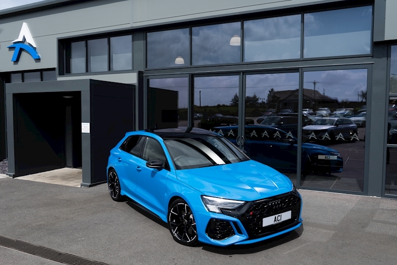 Audi 2.5 TFSI Vorsprung Sportback 5dr Petrol S Tronic quattro Euro 6 (s/s) (400 ps)