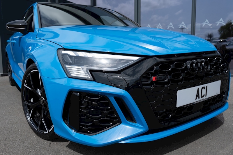 Audi 2.5 TFSI Vorsprung Sportback 5dr Petrol S Tronic quattro Euro 6 (s/s) (400 ps)