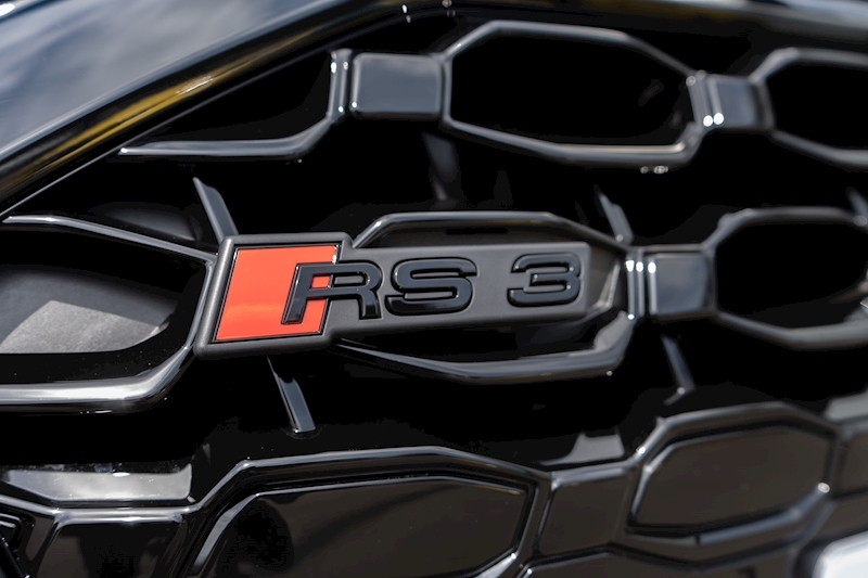 Audi 2.5 TFSI Vorsprung Sportback 5dr Petrol S Tronic quattro Euro 6 (s/s) (400 ps)