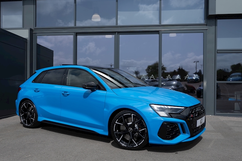 Audi 2.5 TFSI Vorsprung Sportback 5dr Petrol S Tronic quattro Euro 6 (s/s) (400 ps)