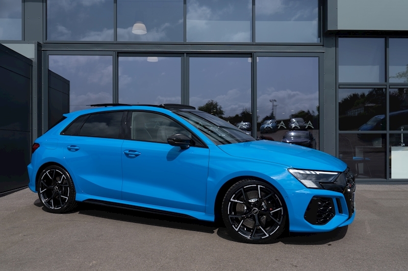 Audi 2.5 TFSI Vorsprung Sportback 5dr Petrol S Tronic quattro Euro 6 (s/s) (400 ps)