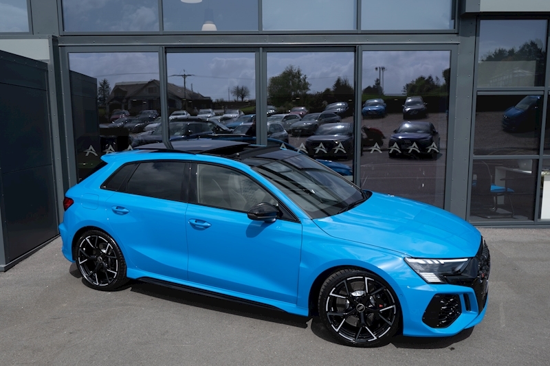 Audi 2.5 TFSI Vorsprung Sportback 5dr Petrol S Tronic quattro Euro 6 (s/s) (400 ps)