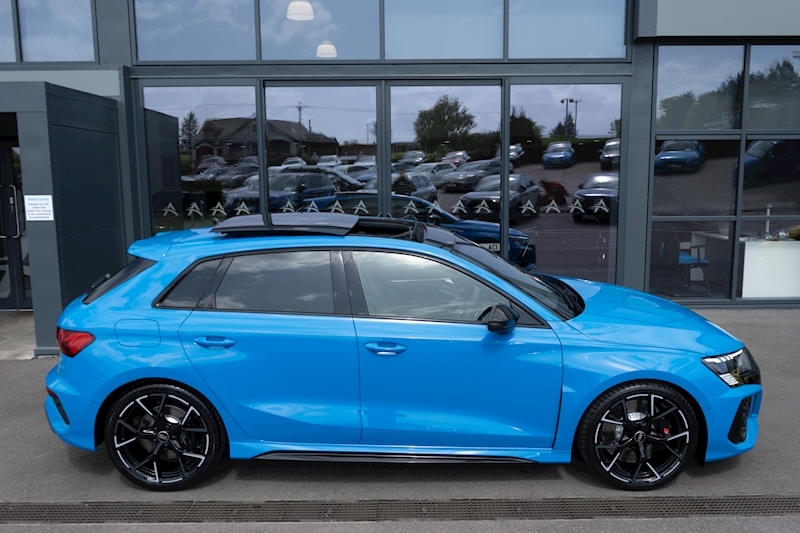 Audi 2.5 TFSI Vorsprung Sportback 5dr Petrol S Tronic quattro Euro 6 (s/s) (400 ps)