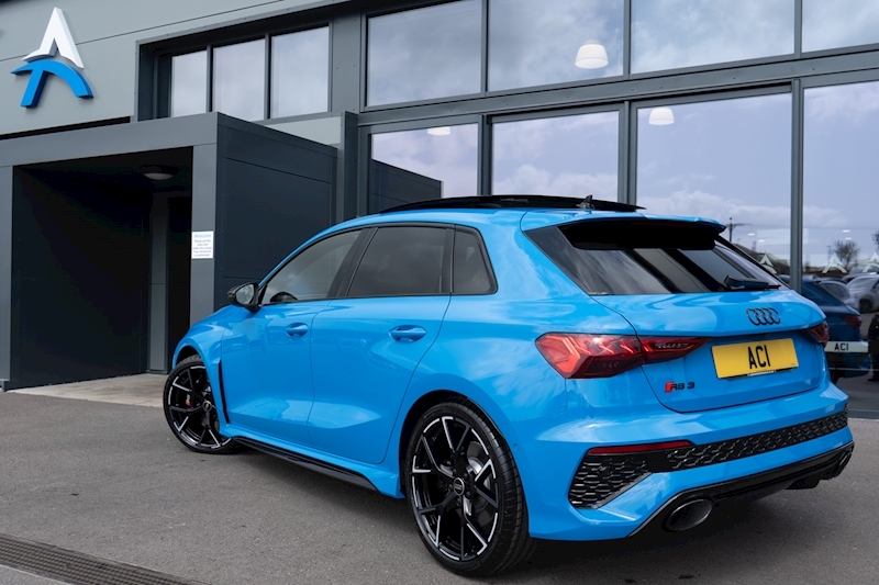 Audi 2.5 TFSI Vorsprung Sportback 5dr Petrol S Tronic quattro Euro 6 (s/s) (400 ps)