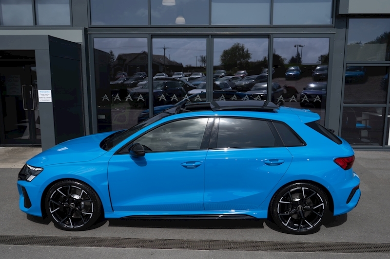 Audi 2.5 TFSI Vorsprung Sportback 5dr Petrol S Tronic quattro Euro 6 (s/s) (400 ps)