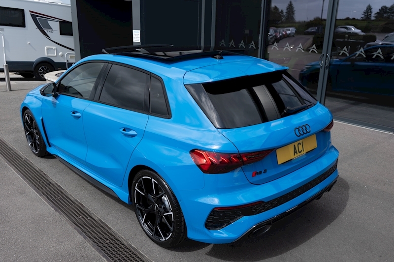 Audi 2.5 TFSI Vorsprung Sportback 5dr Petrol S Tronic quattro Euro 6 (s/s) (400 ps)