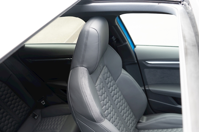 Audi 2.5 TFSI Vorsprung Sportback 5dr Petrol S Tronic quattro Euro 6 (s/s) (400 ps)