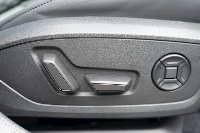 Audi 2.5 TFSI Vorsprung Sportback 5dr Petrol S Tronic quattro Euro 6 (s/s) (400 ps)