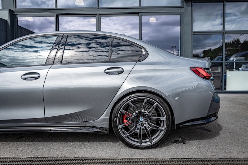 BMW 3.0 BiTurbo Competition xDrive M Saloon 4dr Petrol Steptronic xDrive Euro 6 (s/s) (510 ps)