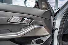 BMW 3.0 BiTurbo Competition xDrive M Saloon 4dr Petrol Steptronic xDrive Euro 6 (s/s) (510 ps)