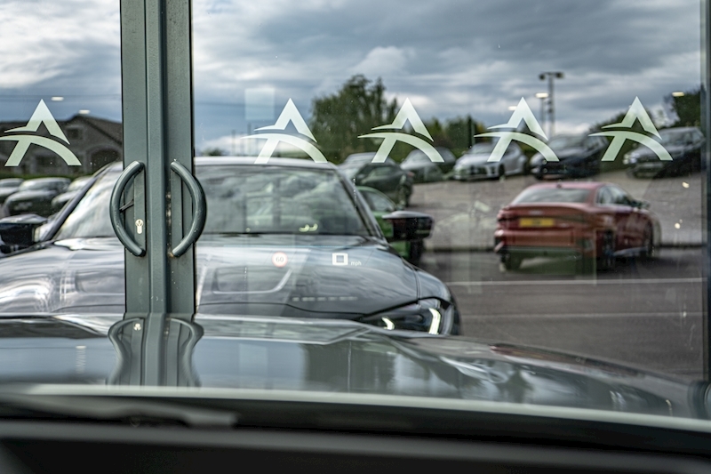 BMW 3.0 BiTurbo Competition xDrive M Saloon 4dr Petrol Steptronic xDrive Euro 6 (s/s) (510 ps)