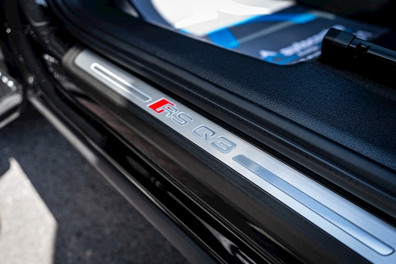 Audi 2.5 TFSI Vorsprung Sportback 5dr Petrol S Tronic quattro Euro 6 (s/s) (400 ps)