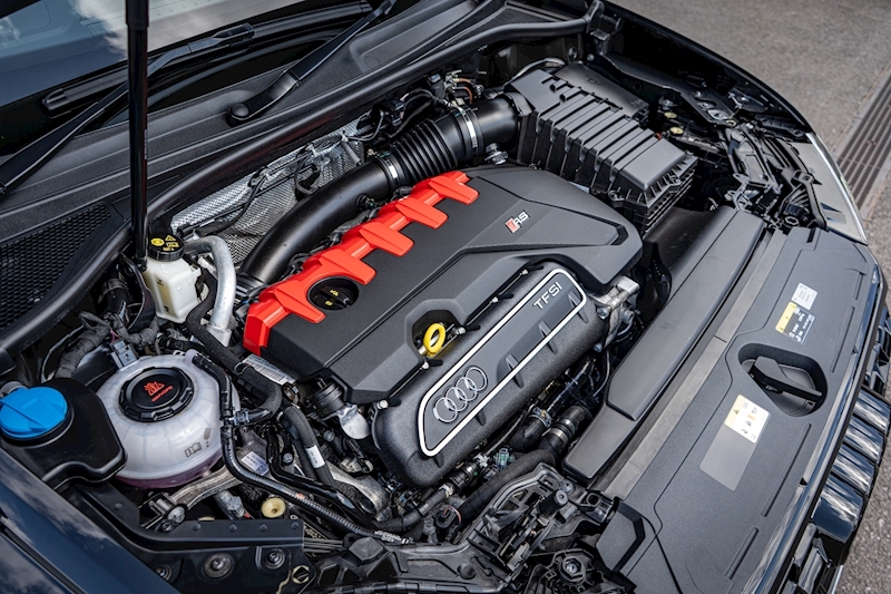 Audi 2.5 TFSI Vorsprung Sportback 5dr Petrol S Tronic quattro Euro 6 (s/s) (400 ps)