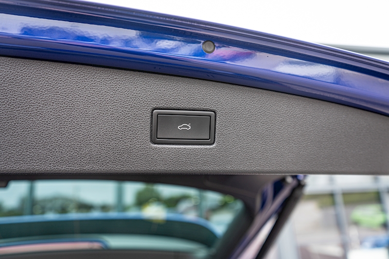 Volkswagen 2.0 TSI R SUV 5dr Petrol DSG 4Motion Euro 6 (s/s) (320 ps)